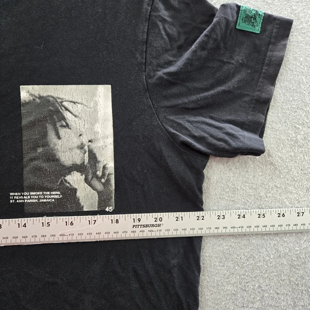 Shoe Palace Men Shirt M Black Graphic Bob Marley Logo Short Sleeve READ